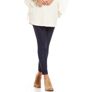 Hue - Essential Denim Leggings